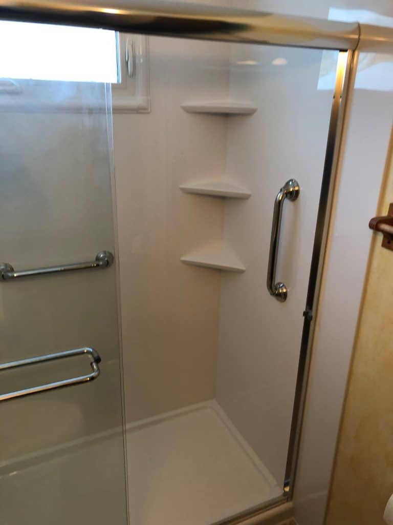 Hanover Park, Il Acrylic Tub-to-shower Conversion 