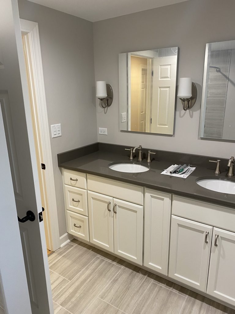 Palatine, IL Full Bathroom Remodel 2021 | Veteran Owned Local Contractor