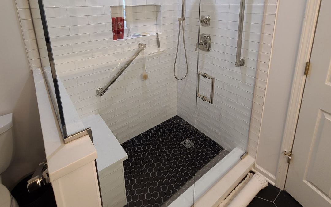 Why a Bathtub to Shower Conversion Helps You Age in Place