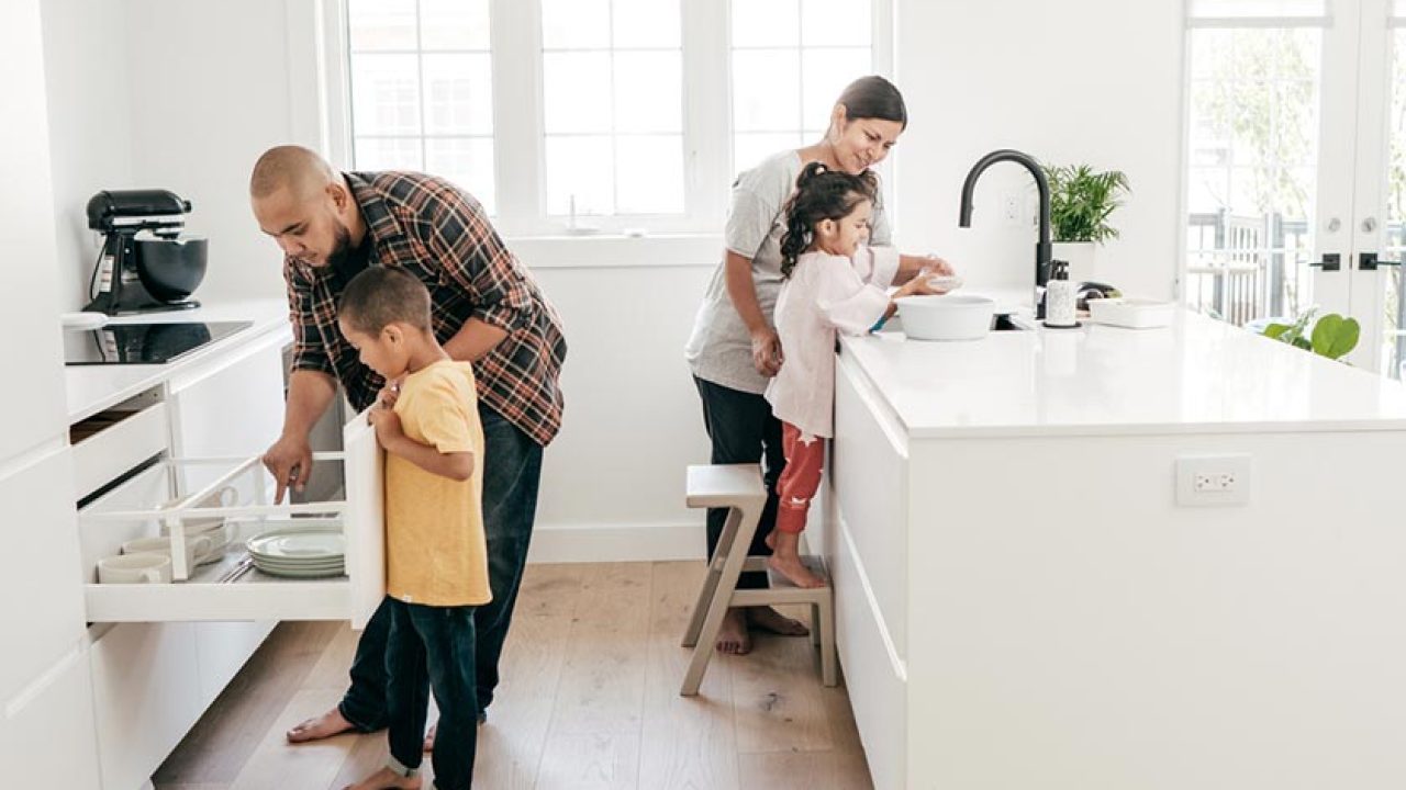 KITCHEN ENVY :: Custom Cabinetry and Design Solutions