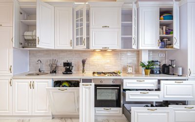 How To Pick a Kitchen Cabinet Color You’ll Love