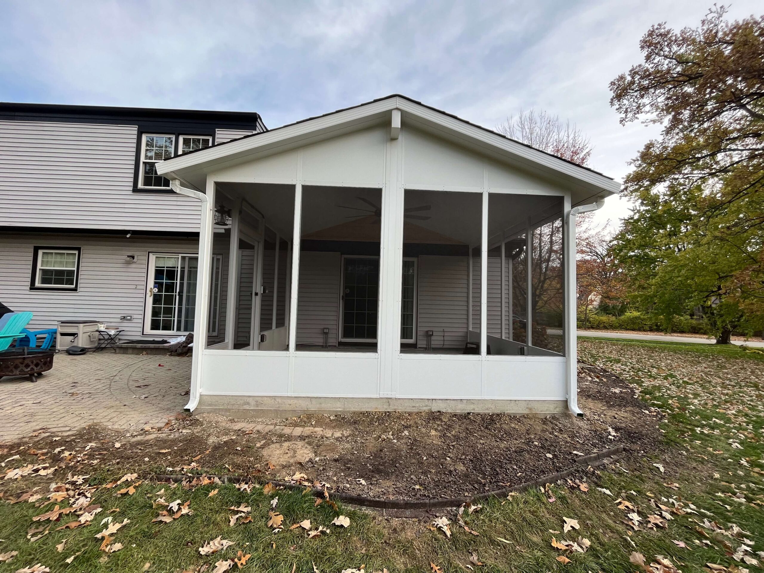 After | Bolingbrook, IL Screened In Patio